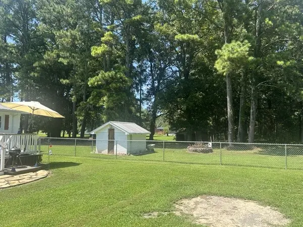 3687 Blue Spring Rd, Decherd, TN 37324