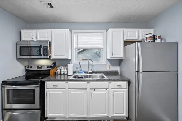 1232 Paradise Hill Rd, Clarksville, TN 37040