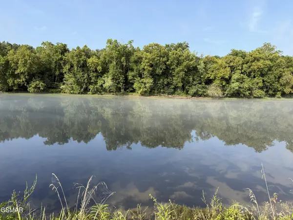 245 Cherokee Explosive Road, Rutledge, TN 37861