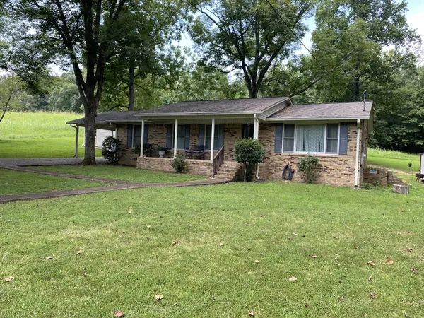 76 Shoally Branch Rd, Leoma, TN 38468