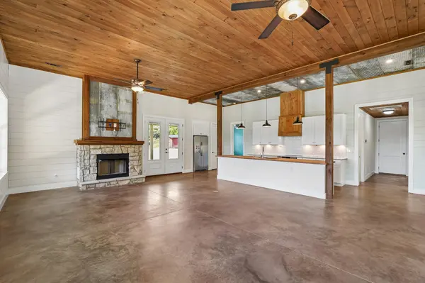 7130 Highway 31E, Westmoreland, TN 37186
