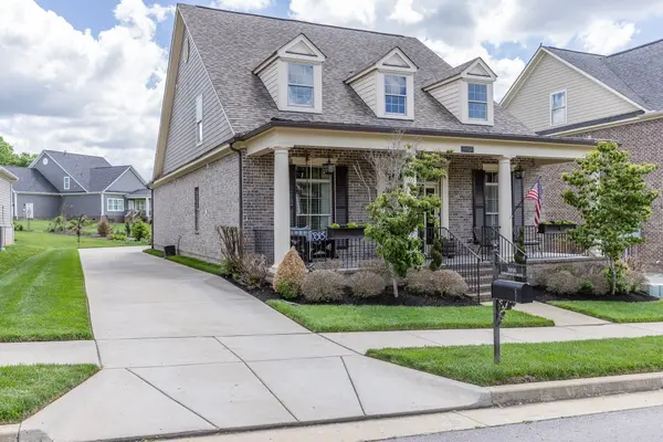 3056 Farmhouse Dr, Franklin, TN 37067