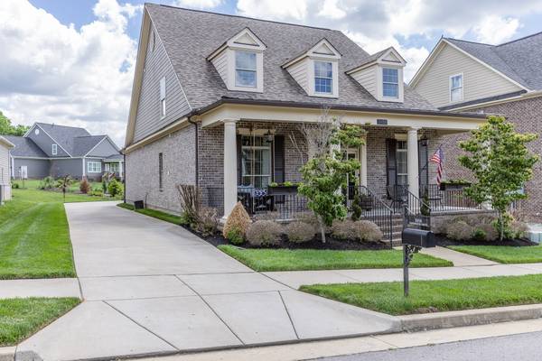 3056 Farmhouse Dr, Franklin, TN 37067