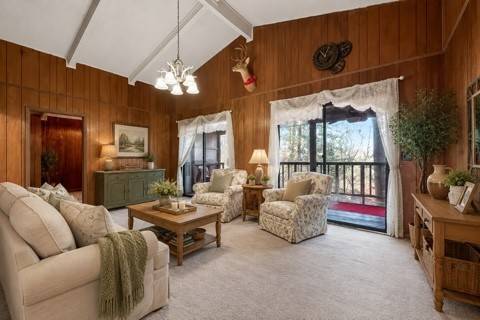 605 Holiday Haven Dr, Smithville, TN 37166
