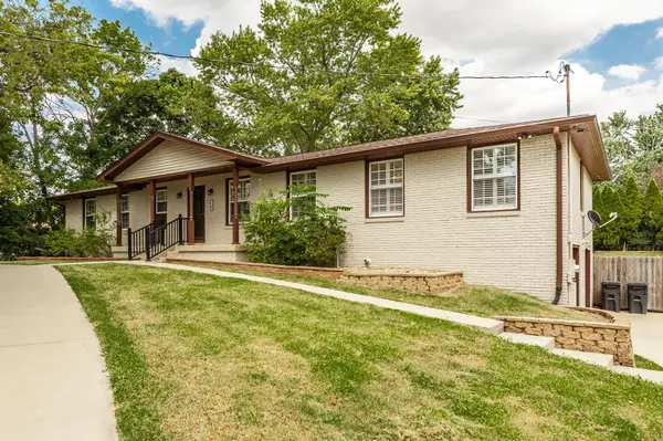 140 La Plaza Dr, Hendersonville, TN 37075
