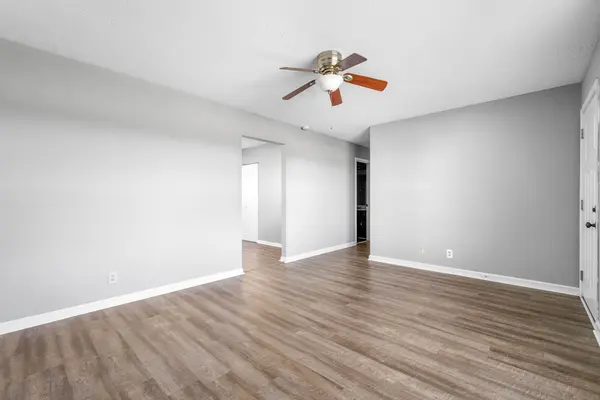370 Hugh Hunter Rd, Oak Grove, KY 42262