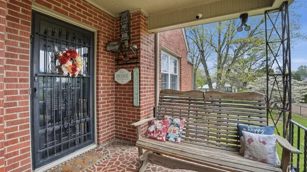505 4th Ave, Fayetteville, TN 37334