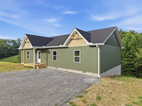 674 Dyer Ridge Rd, Baxter, TN 38544