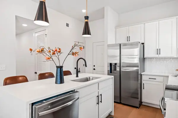 1776 S Watkins Street #403, Chattanooga, TN 37404