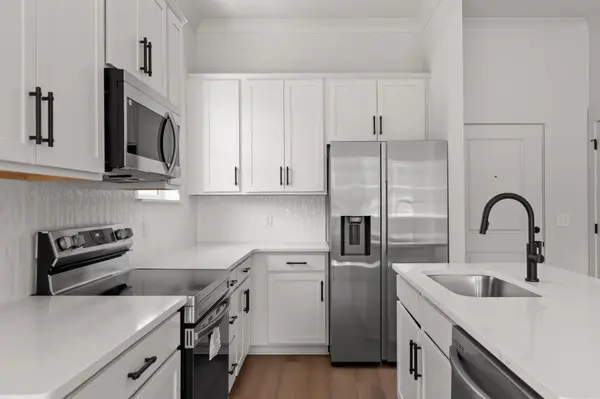1776 S Watkins Street #104, Chattanooga, TN 37404