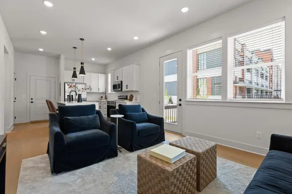 1726 S Watkins Street, Chattanooga, TN 37404