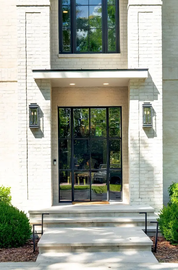 4304 Warner Pl, Nashville, TN 37205