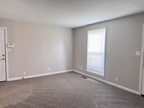 322 Welchwood Dr, Clarksville, TN 37040