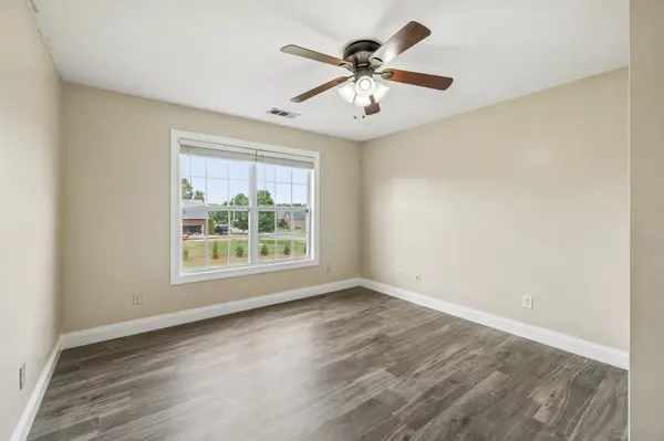 1014 Cabriolet Ct, Gallatin, TN 37066