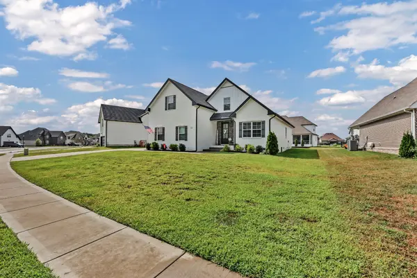 1115 Chagford Dr, Clarksville, TN 37043