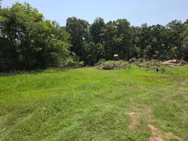 100 Thomas Road, Fort Oglethorpe, GA 30742
