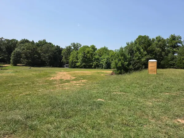 100 Thomas Road, Fort Oglethorpe, GA 30742
