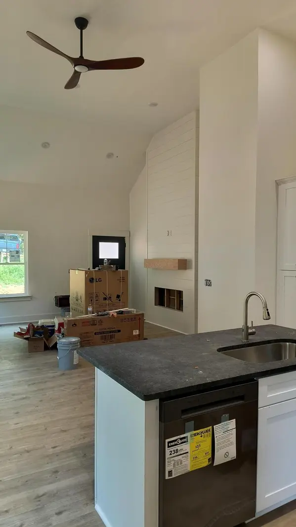 440 Hotwater Road, Soddy Daisy, TN 37379