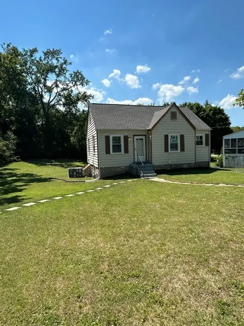 2911 Dobbs Ave, Nashville, TN 37211