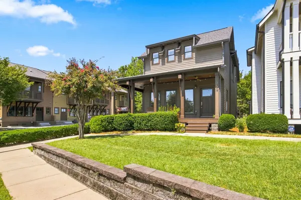 359 Sylvan Park Ln, Nashville, TN 37209