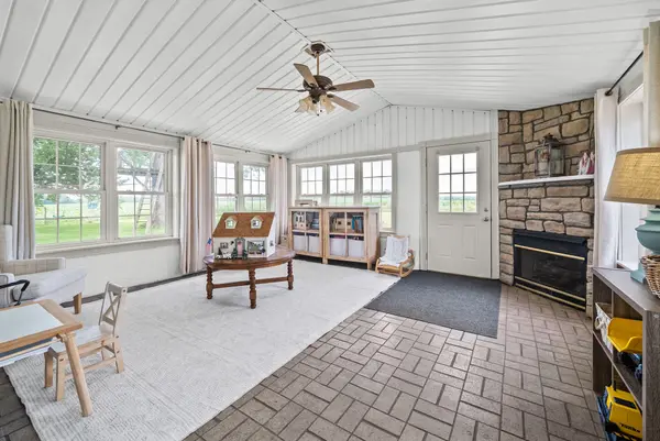 5150 Cadiz Rd, Hopkinsville, KY 42240