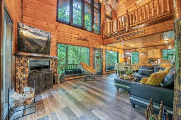 2184 Spence Mountain Loop, Sevierville, TN 37876