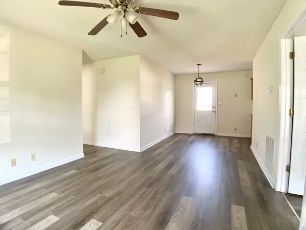 1003 Poppy Seed Dr, Oak Grove, KY 42262