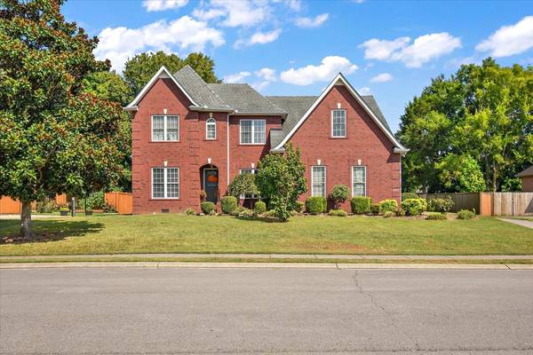 2925 Schoolside St, Murfreesboro, TN 37128