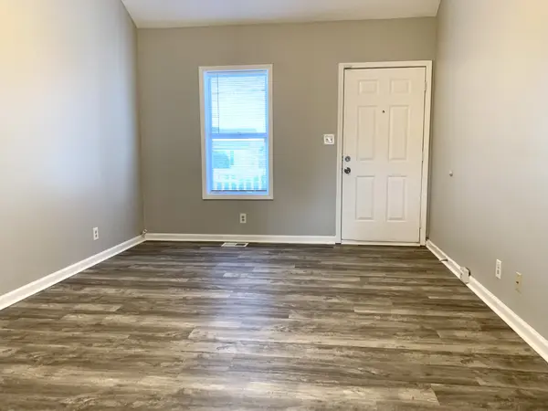 1936 Timberline Cir, Oak Grove, KY 42262