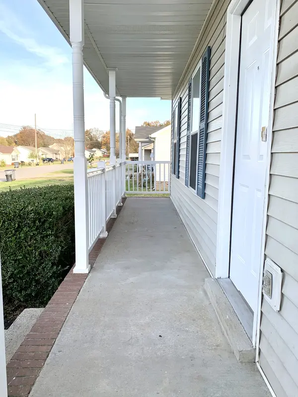 1936 Timberline Cir, Oak Grove, KY 42262
