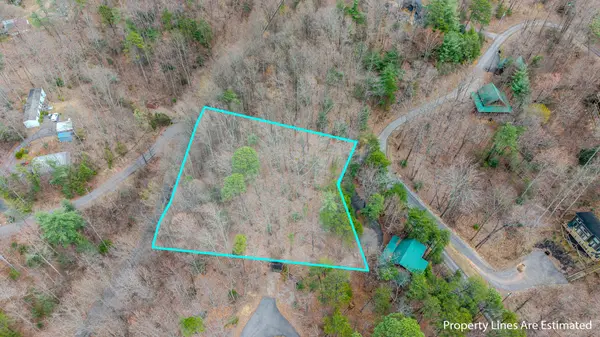 15 S Boogertown Rd, Sevierville, TN 37876