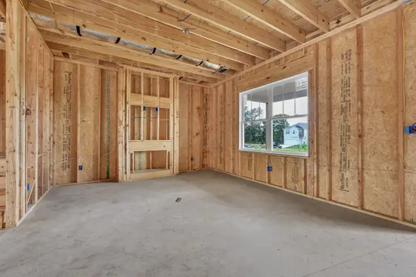 287 Switchgrass Dr, Clarksville, TN 37042