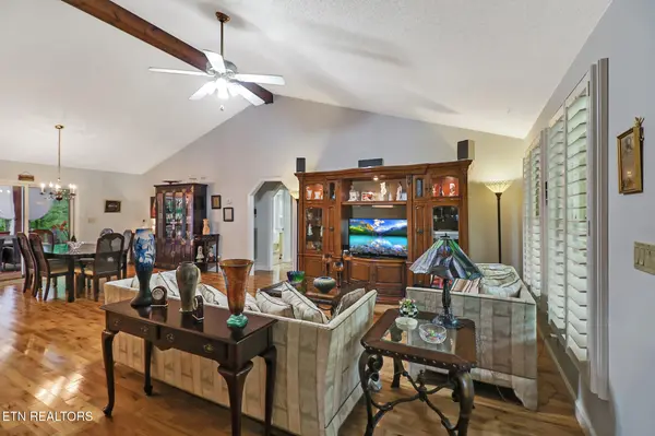 30 Laurel Circle, Crossville, TN 38555