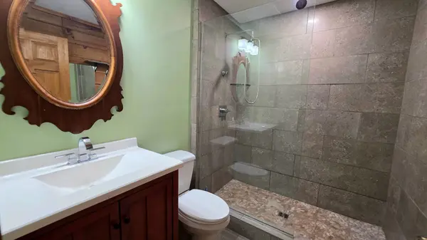 160 Poplar Dr, Buchanan, TN 38222