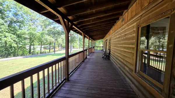 160 Poplar Dr, Buchanan, TN 38222
