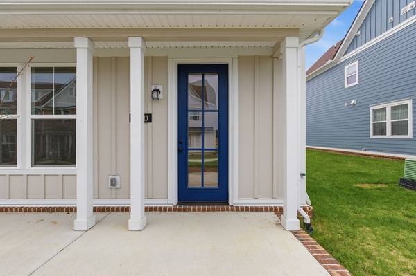 140 Valentine Aly, Nashville, TN 37218