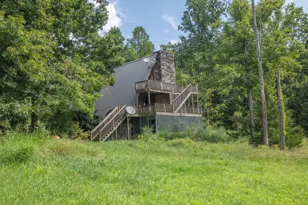 156 Tracy Rd, Hohenwald, TN 38462