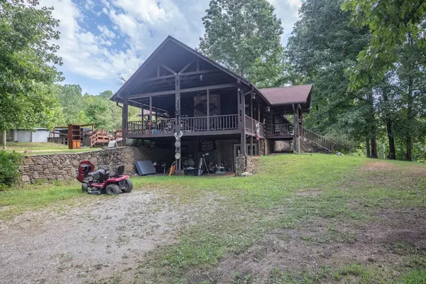162 Tracy Rd, Hohenwald, TN 38462