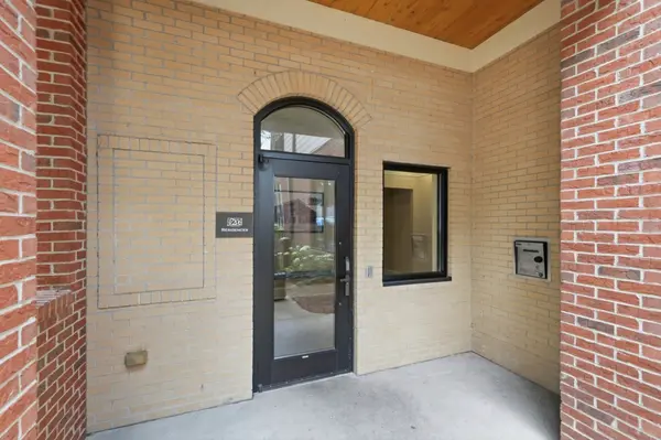 1015 Fatherland St #308, Nashville, TN 37206