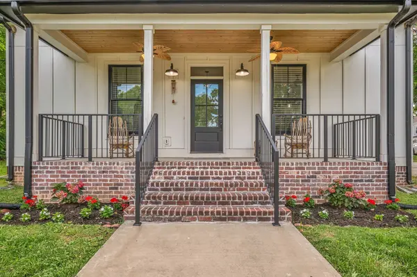 219 McCreary Heights, Dickson, TN 37055