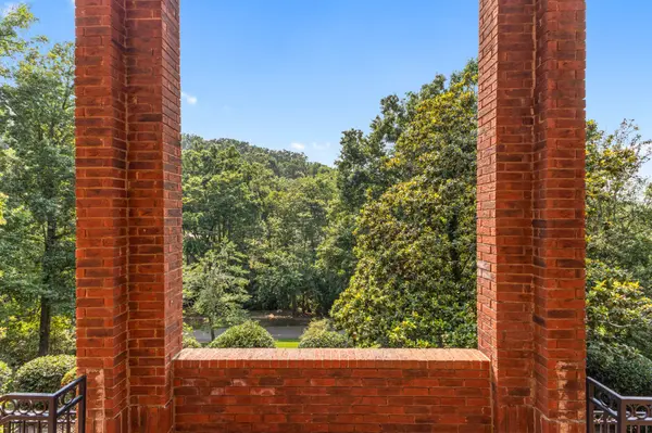 18 Annandale, Nashville, TN 37215
