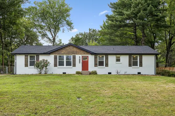 219 Morningside Dr, Clarksville, TN 37042