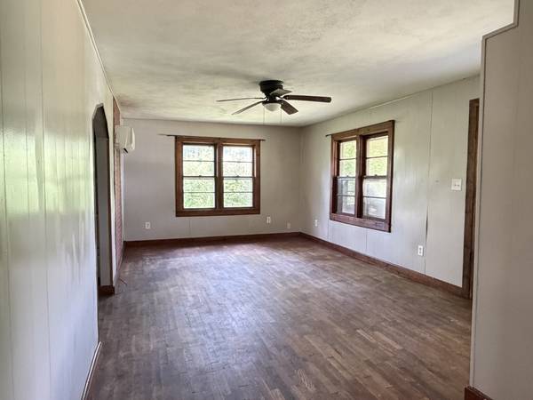 1080 Summertown Hwy, Hohenwald, TN 38462