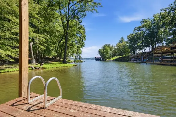 210 Sunset Ct, Spring City, TN 37381