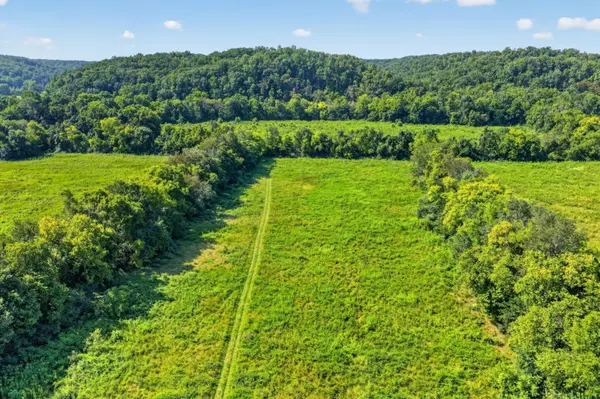 160 Backside Beaverdam Road, Centerville, TN 37033