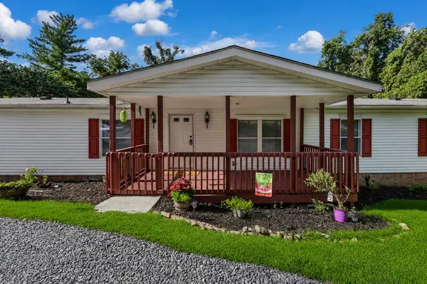30 Barker St, Clarksville, TN 37040
