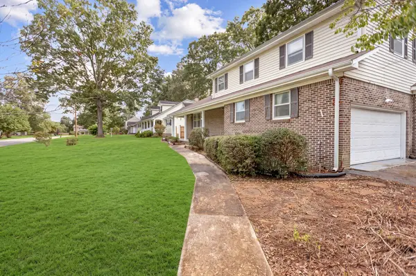 204 Kaywood Ave, Tullahoma, TN 37388