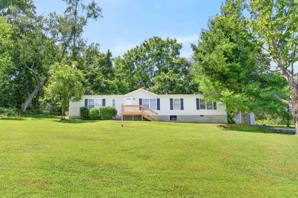 1928 Old Gallatin Rd, Portland, TN 37148