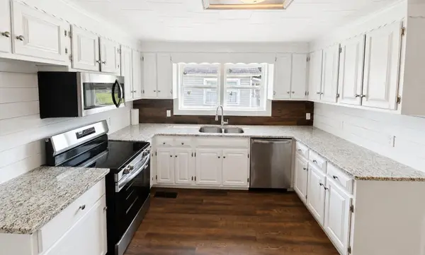 1100 Elm Avenue, South Pittsburg, TN 37380