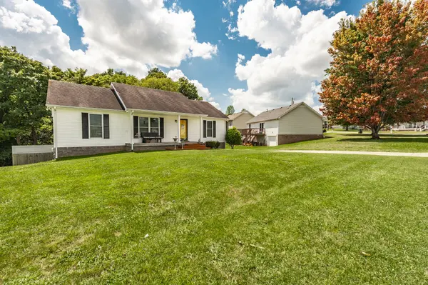306 Corbitt Ln, Springfield, TN 37172